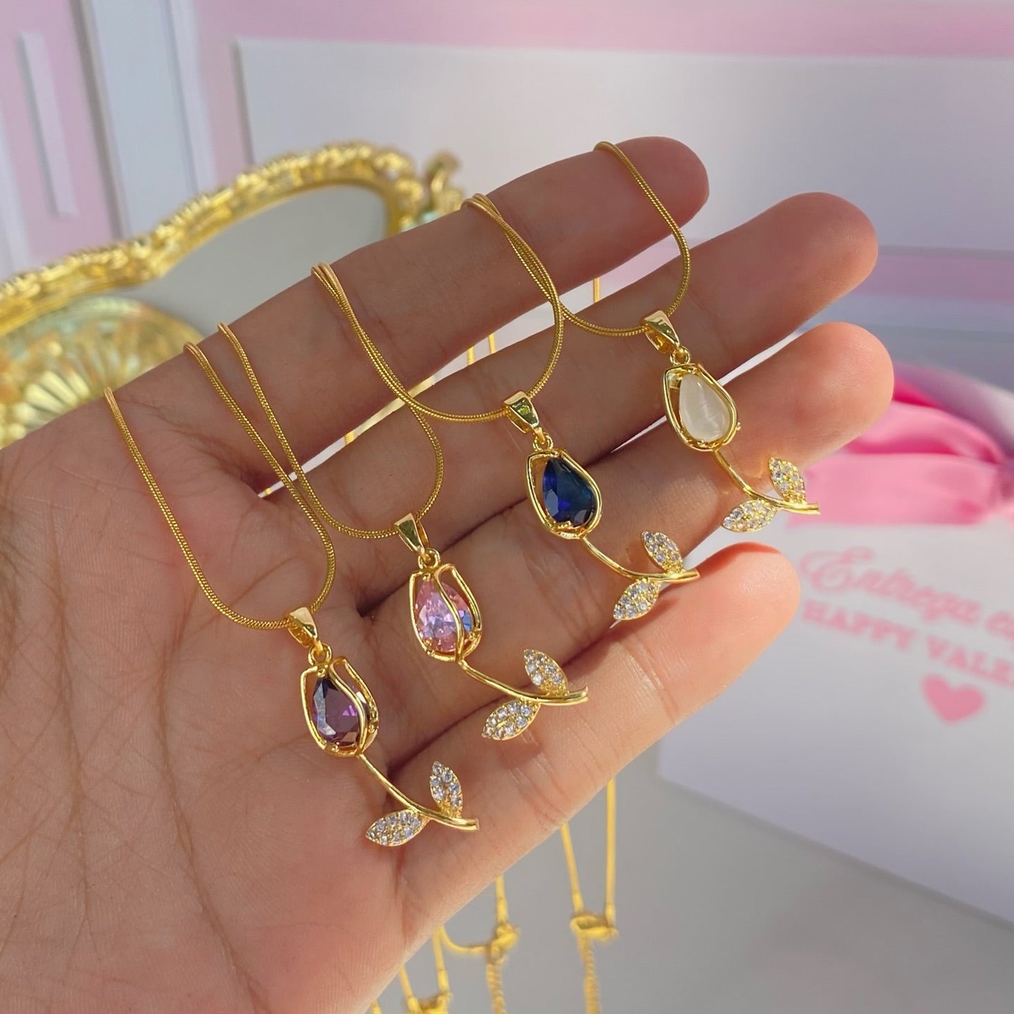 Collar Flor Tulipan + Caja de 🎁